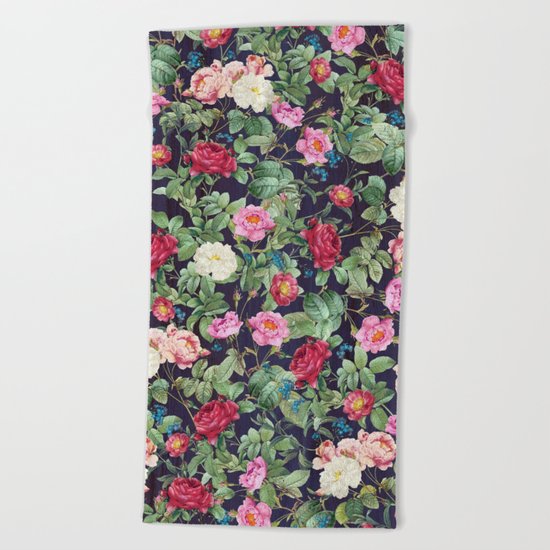 Rose garden Beach Towel
