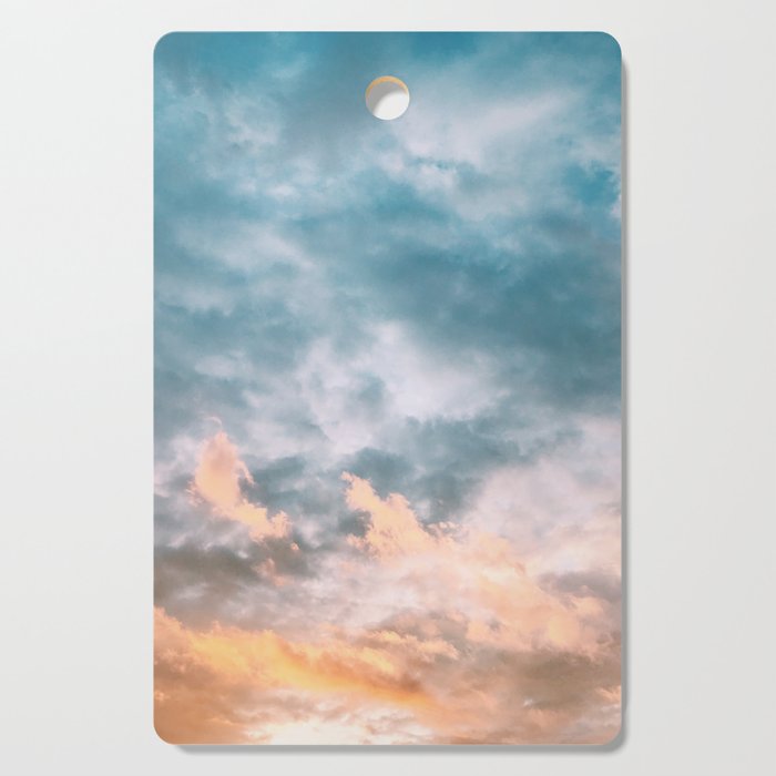 sky is the limit - street lamp Cutting Board