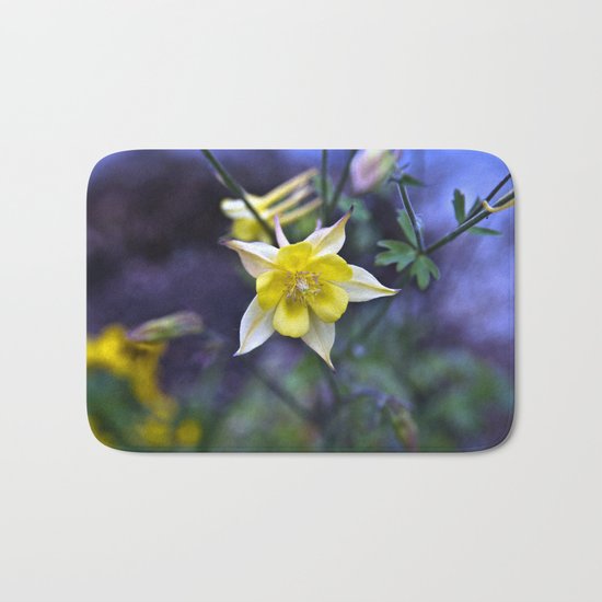 Summery breathing of flowers Bath Mat