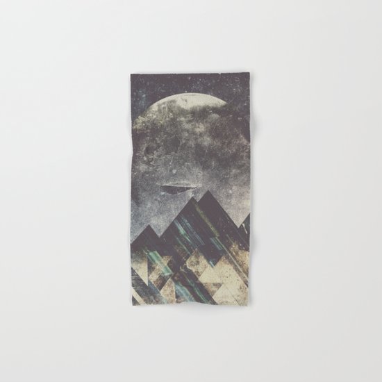 Sweet dreams mountain Hand & Bath Towel