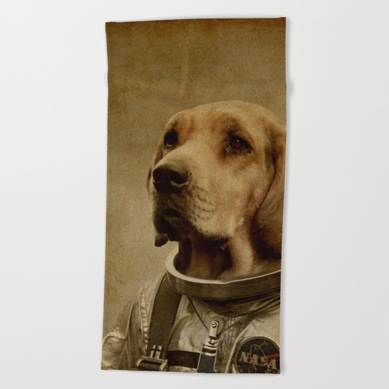 Discover space Beach Towel