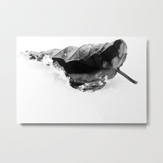 closing in Metal Print