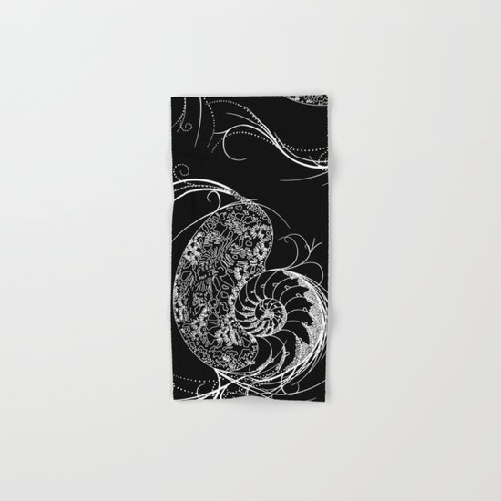 Black And White Shell Design Hand & Bath Towel