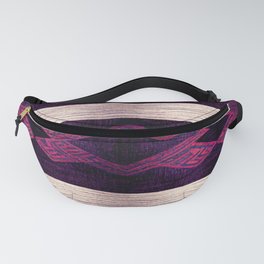 Unravelling Pattern Fanny Pack