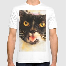 cat Jagoda kiss T-shirt