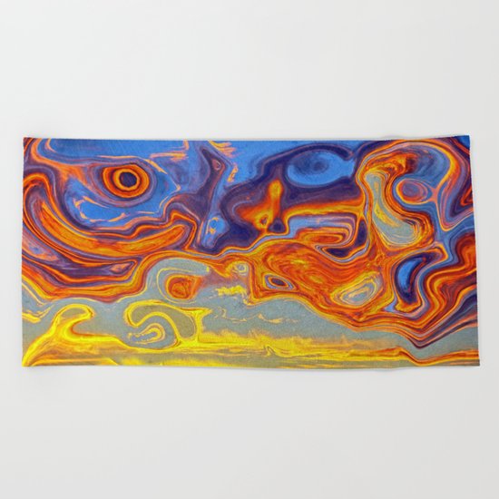 STORM CENTRES Beach Towel