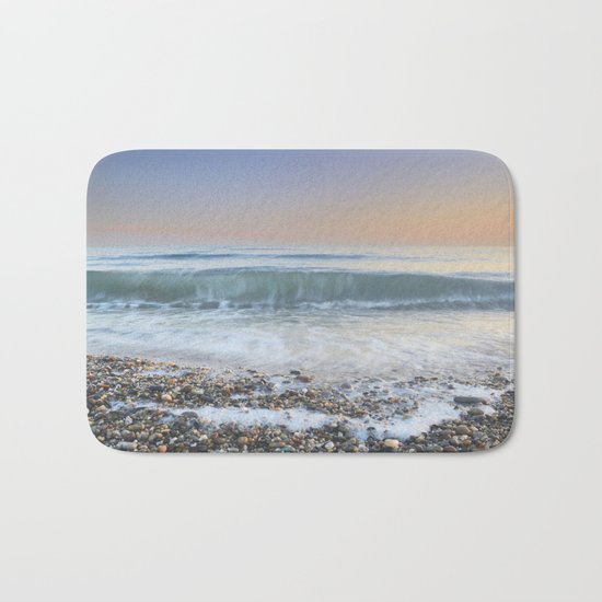 "Looking at the waves III" Sea dreams Bath Mat