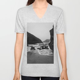 Kynance Cove in Black and White V Neck T Shirt