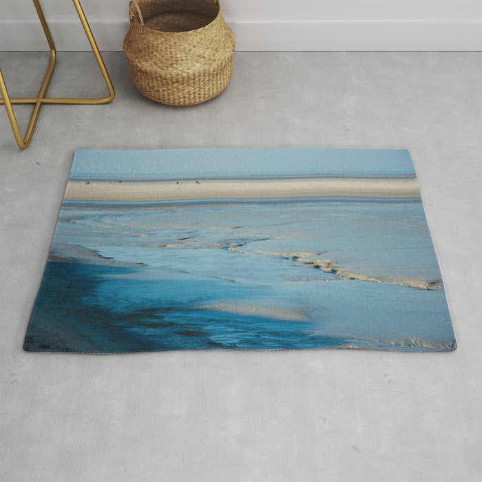 Blue sand of the sea Rug