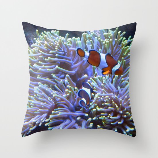 Australian Clownfish Throw Pillow