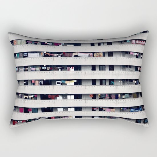 Immeuble face Rectangular Pillow