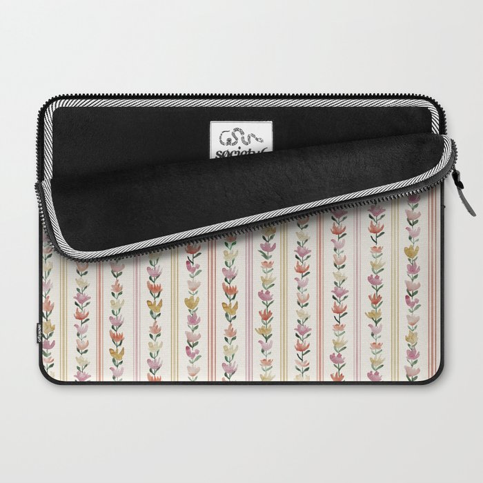 Society6 - パソコンケース IT&#39;S YOUR WORLD 15インチ Society6 - パソコンケース IT'S YOUR WORLD 15インチの通販 by