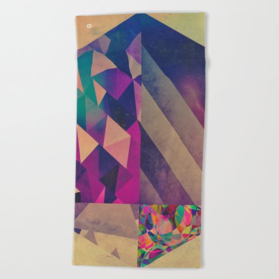 4 hyx Beach Towel