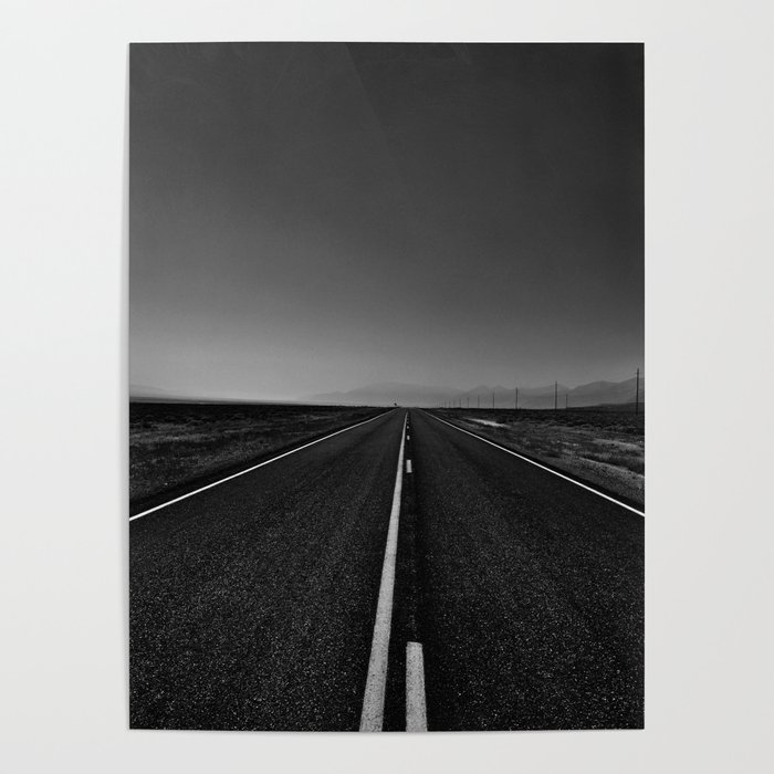 The lonely road. A journey along highway 376. Poster