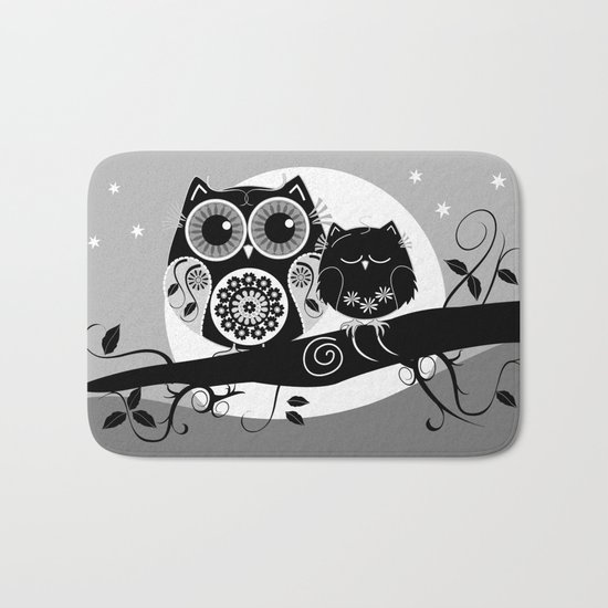B&W Flower power Owl and her Sleepy Baby Bath Mat