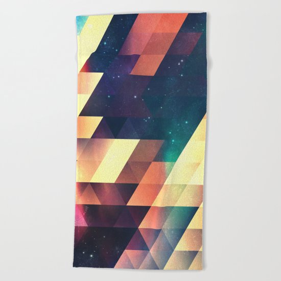 thyss lyyts Beach Towel