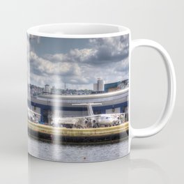 London city Airport Coffee Mug