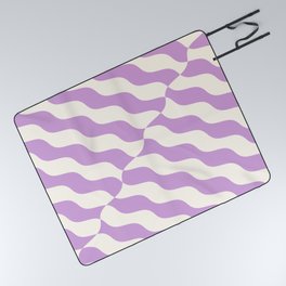 Retro Wavy Abstract Swirl Lines in Lavender Purple & White Picnic Blanket