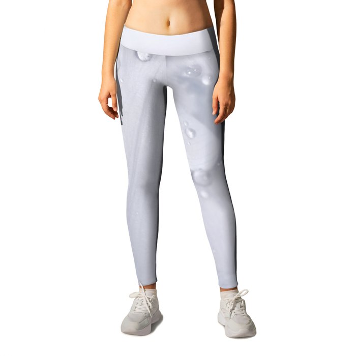 White tulip with water drops 27 Leggings