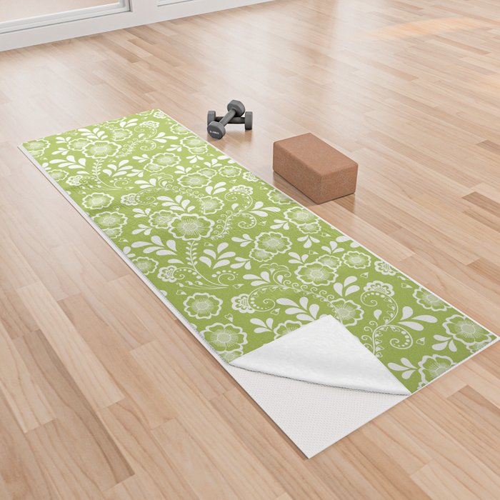 Light Green And White Eastern Floral Pattern Yoga Towel