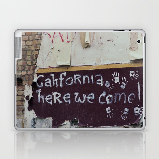 off to galifornia... Laptop & iPad Skin
