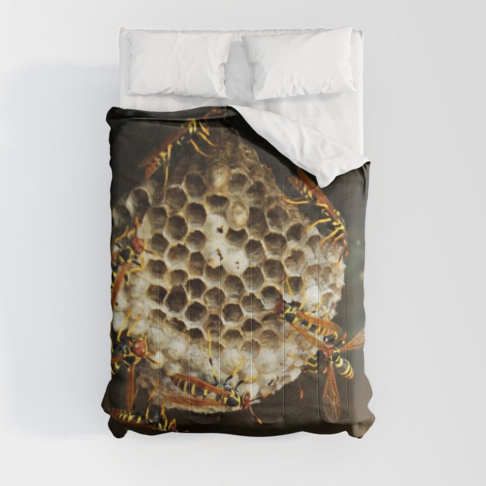 Wasps Comforter