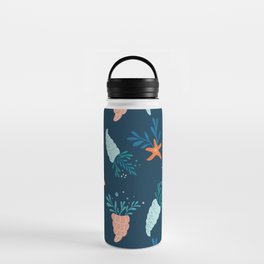 Starfish and shells Water Bottle