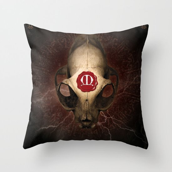 Poster Maldoror Throw Pillow