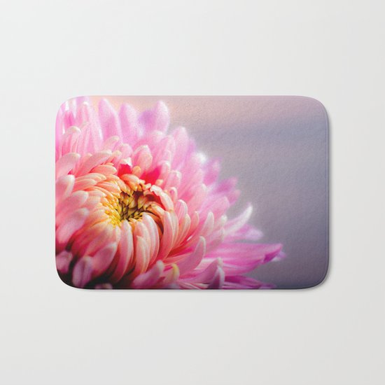 Chrysanthème 4 Bath Mat