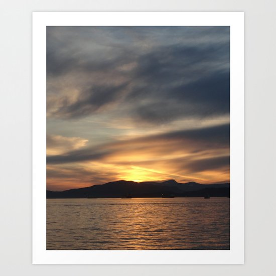 The Sun Goes Down Art Print