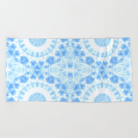 Peaceful blue mandala Beach Towel