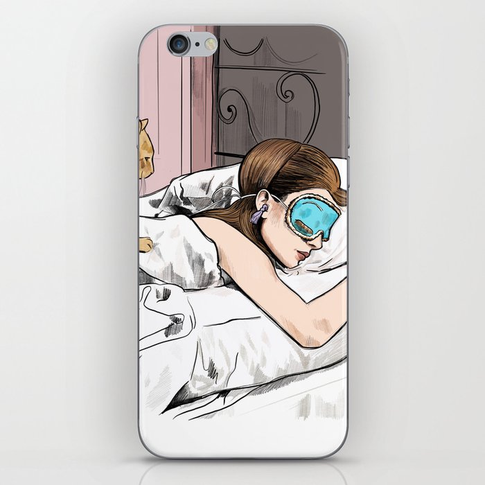 Holly Golightly the cat with no name - Audrey Hepburn in Breakfast at Tiffany's iPhone Skin