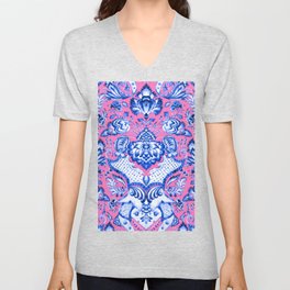 Chinoiserie Pattern - Pink & Blue V Neck T Shirt