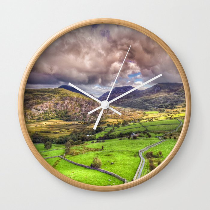 Thermals Over the Valley Wall Clock