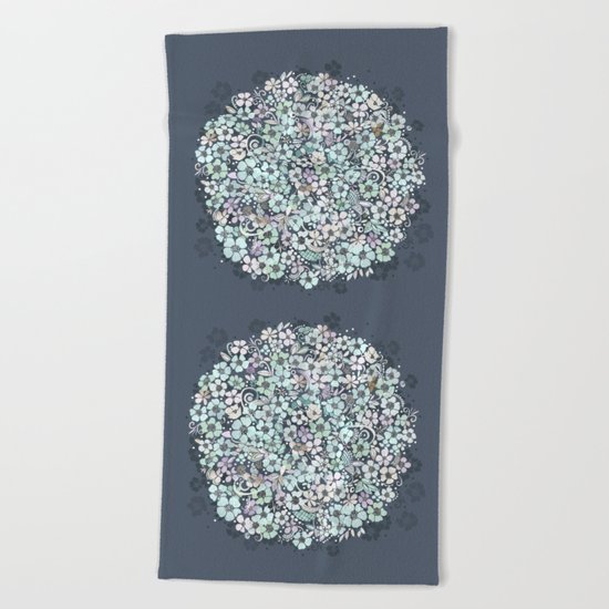 Flower Circle, mist blue Beach Towel