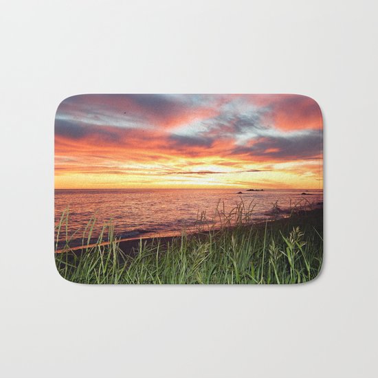 Dawn and the Grass Bath Mat