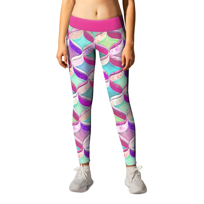 Patchwork Ribbon Ogee Pattern with Pink & Purple Leggings
