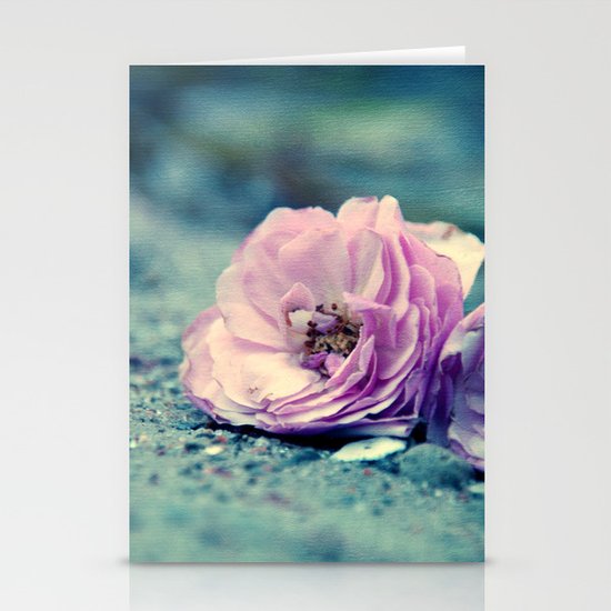 rose on beach Stationery Cards