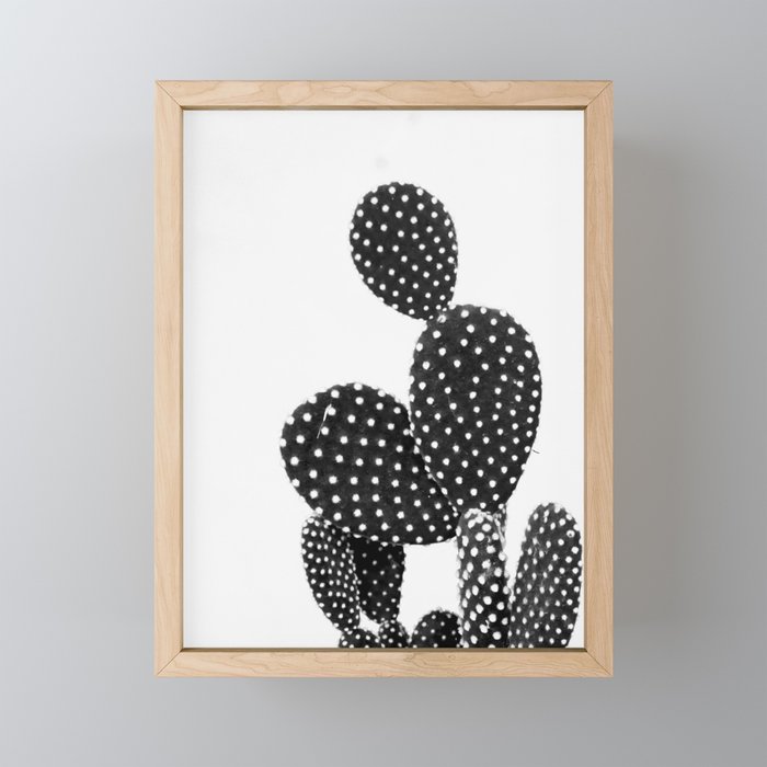 cactus vertical Framed Mini Art Print