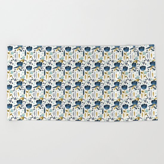 Acuarela Blue Flowers Pattern Beach Towel