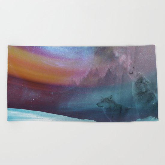 Howling at the moon Beach Towel