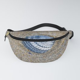 INDIGO COCKLE SHELL ON SAND Fanny Pack