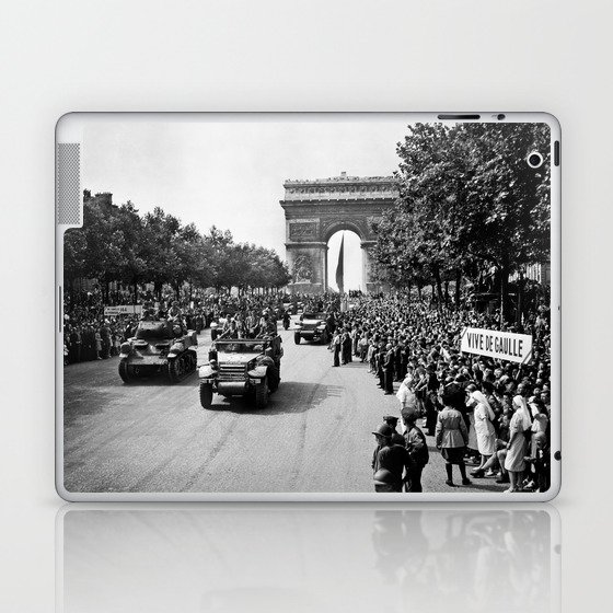 Liberation of Paris Parade - 1944 Laptop & iPad Skin