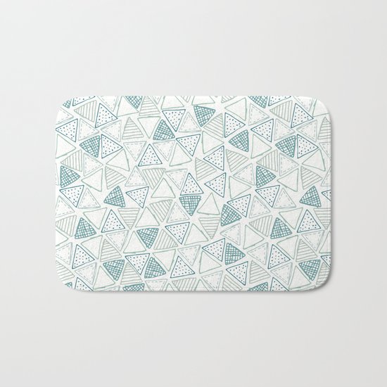 Triangular Pattern Bath Mat