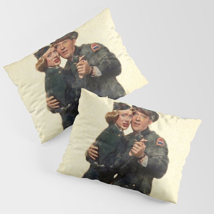 B&B ...Back in the Army (White Christmas) Pillow Sham
