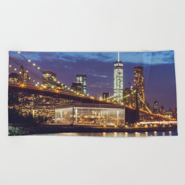 New York Views Beach Towel