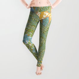 Patchwor indian floral and paisley - green backgound Leggings