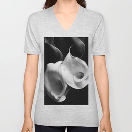 Calla Lily blossoms floral black and white photography / photograph V Neck T Shirt
