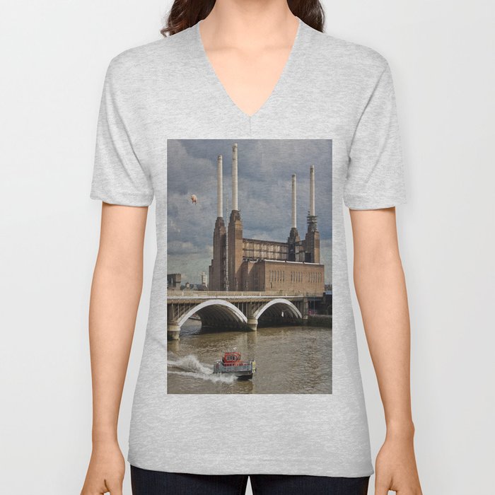 Battersea Power Station with Pink Floyd Pig V Neck T Shirt