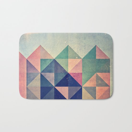 chyym xryym Bath Mat
